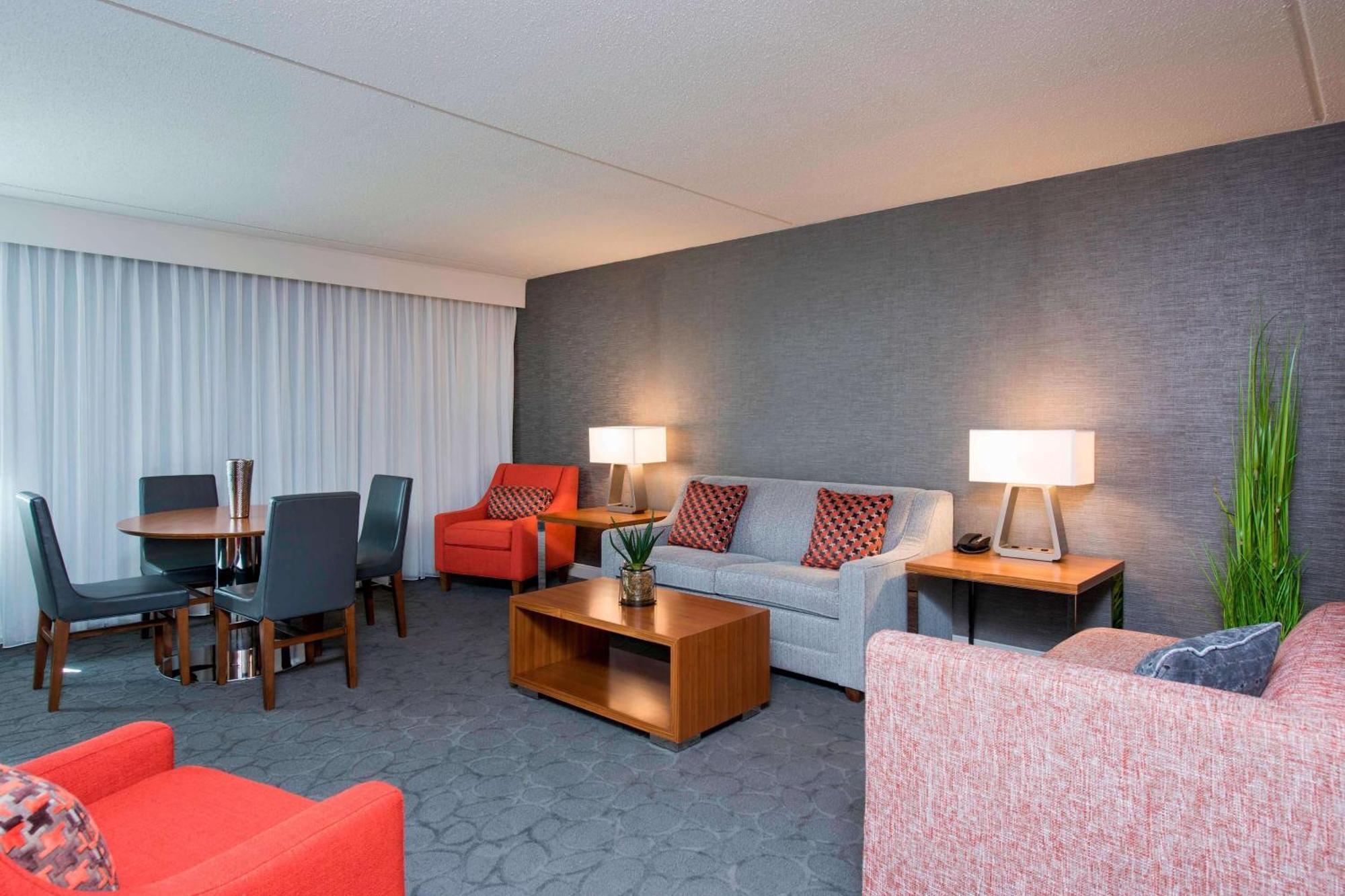 Hotel Sonesta Airport Kentwood